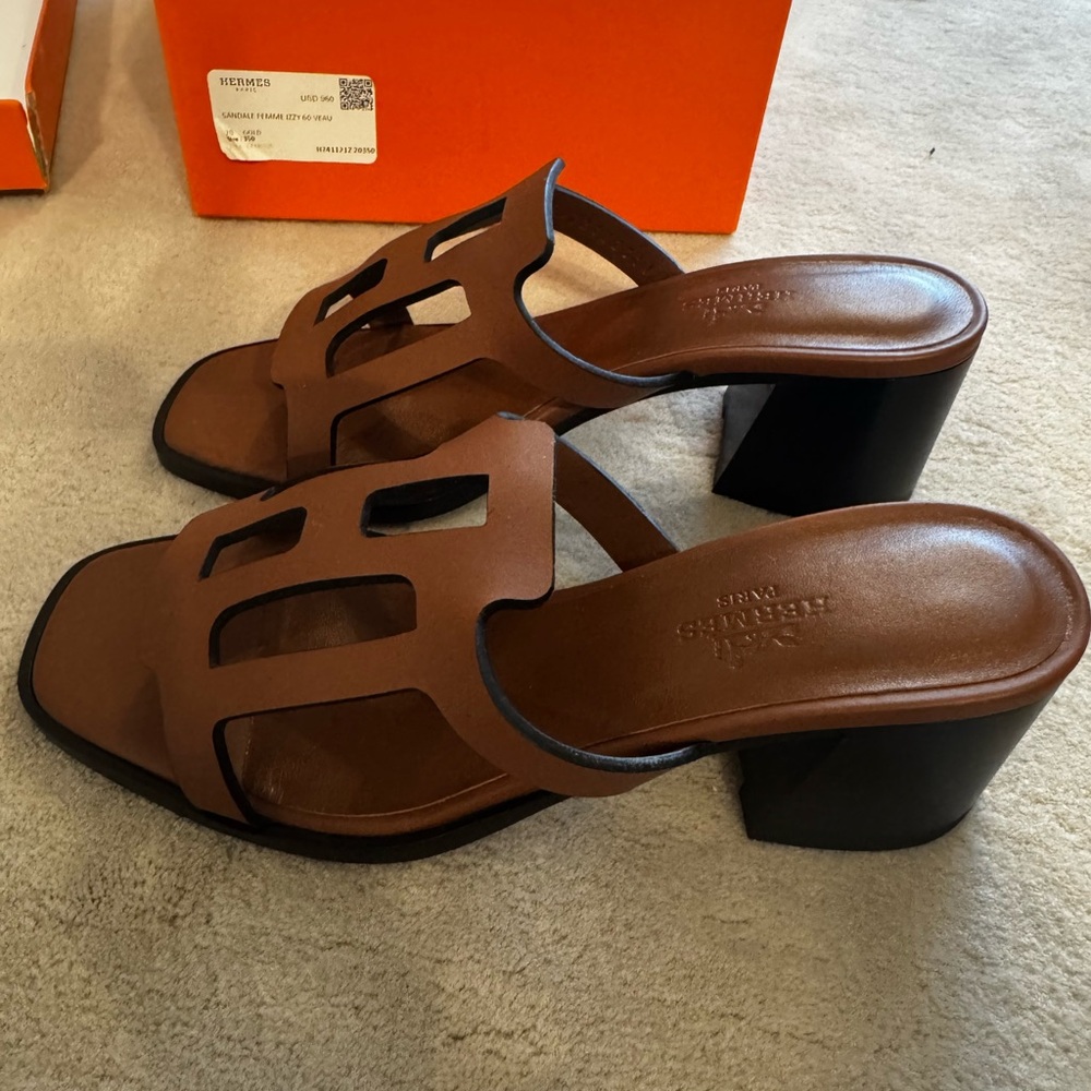 Hermes brand new in box sandals - Picture 3 of 5